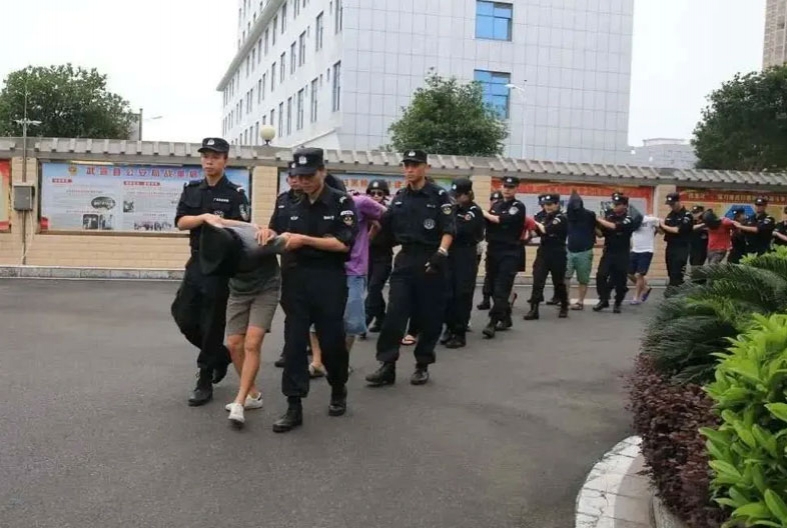 3·15特大假機油案告破：22億假美孚、假嘉實多、假殼牌銷往全國20多個??！